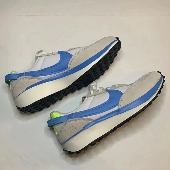 Nike Sneakers Waffle Debut Men’s Size 13 White University Blue New - Picture 7 of 12